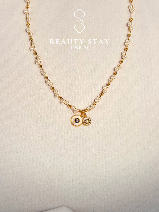 Eight-pointed star woven pearl necklace