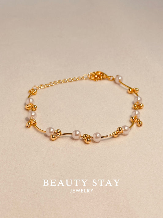 Baroque gold pearl bracelet-curve