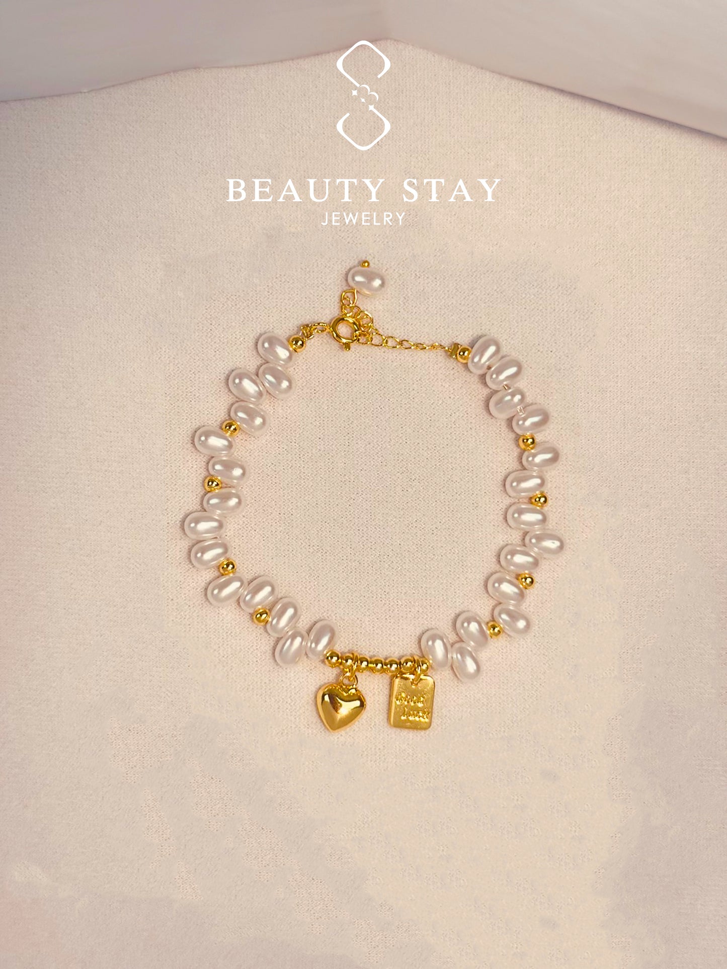 Baroque gold pearl bracelet-Love & Luck