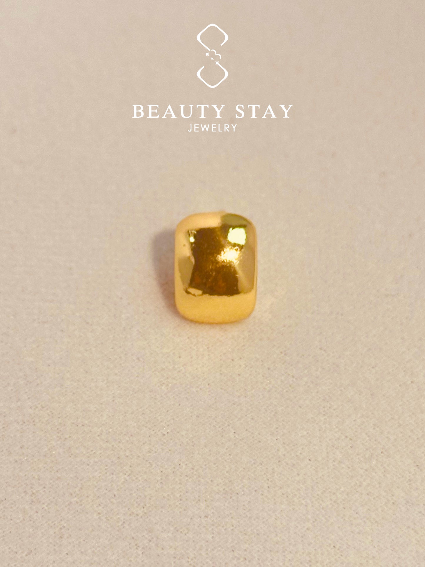 Gold plated versatile earrings-cube