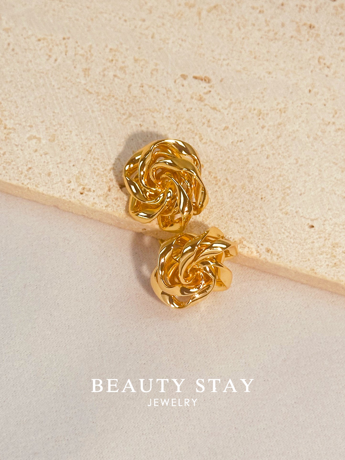 Gold plated versatile earrings-Flower