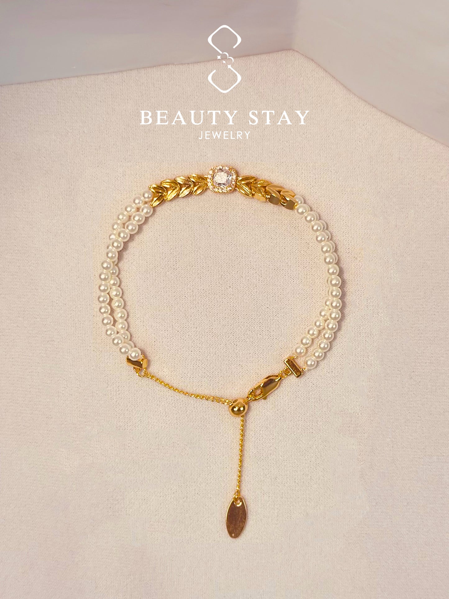 Baroque gold pearl bracelet-Leaf & diamond