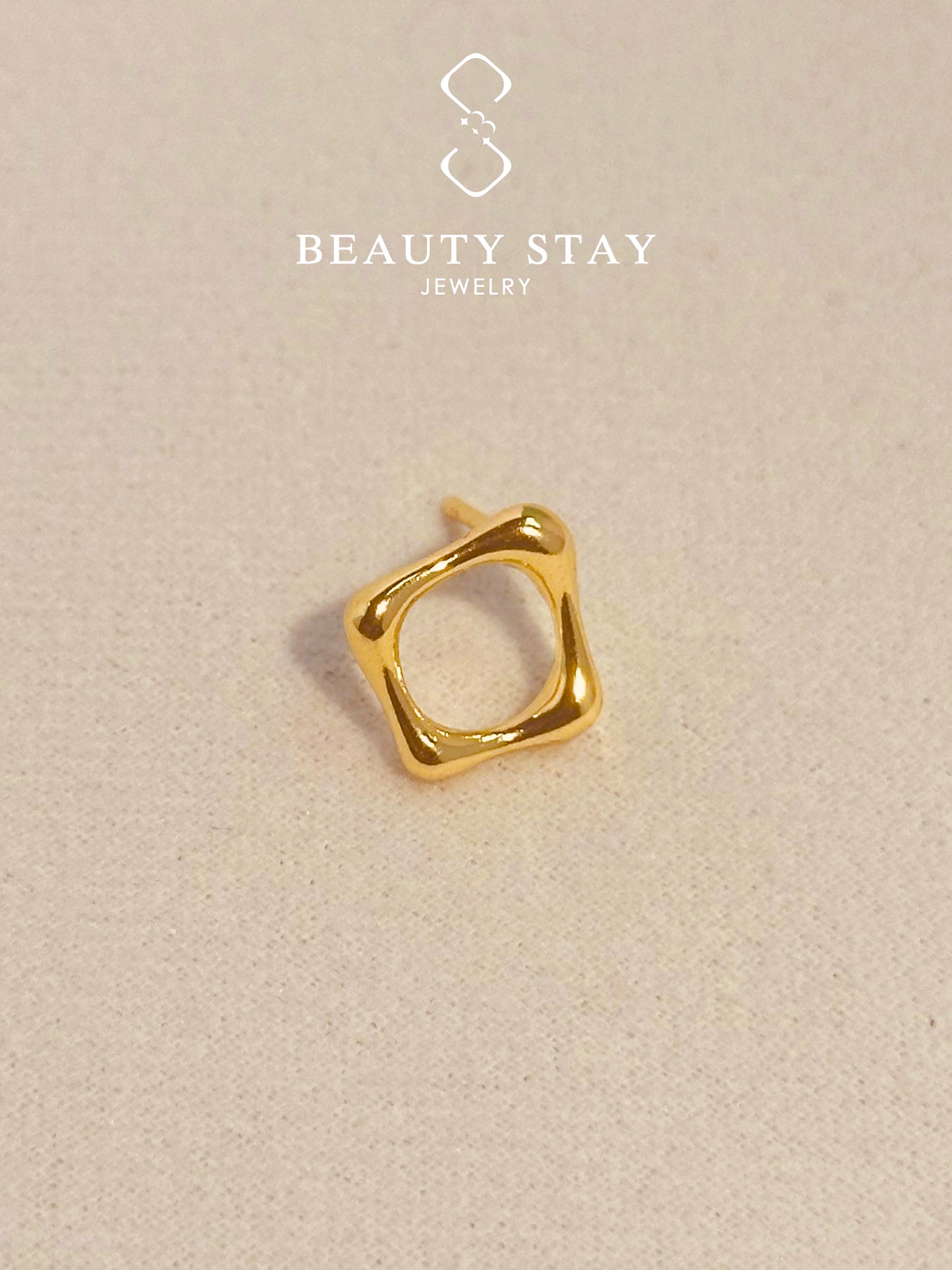 Gold plated versatile earrings-cube