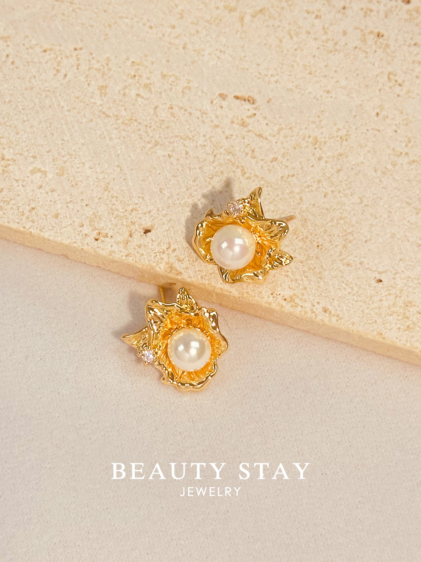 Gold plated versatile earrings-Flower