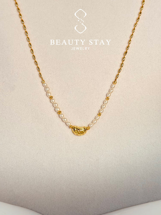 Pearl  Gold-plated Bean Pendant Necklace