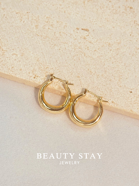 Gold plated versatile earrings-curve